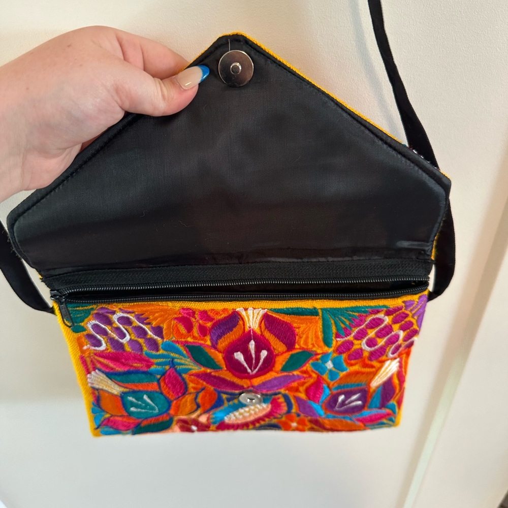 Colorful Purse - Picture 3 of 3